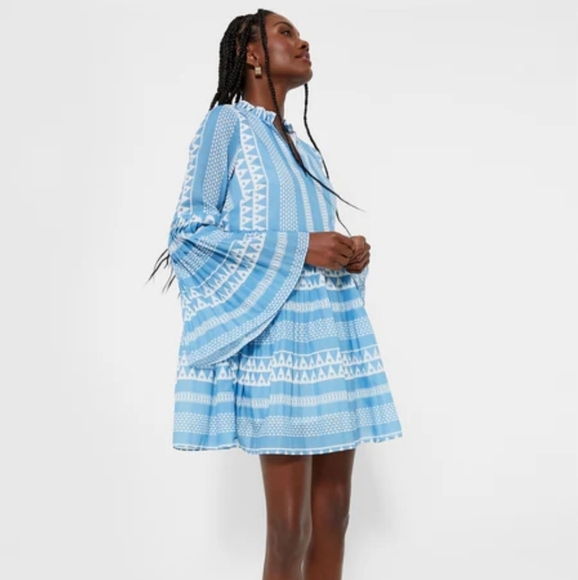 New With Tags HYACINTH HOUSE Blue & White Bell Sleeved Blaine Mini Dress Size XS - Picture 4 of 16